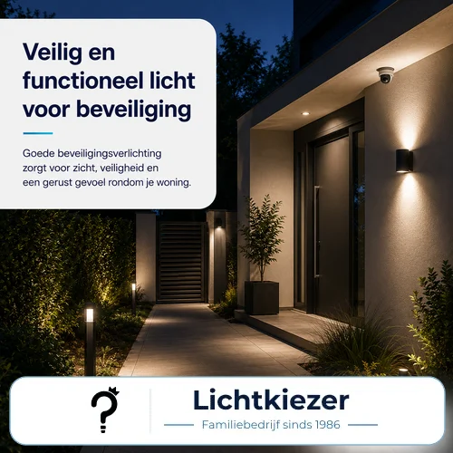 Beveiligingsverlichting | Lichtkiezer Verlichte entree met buitenlampen, padverlichting en een beveiligingscamera.