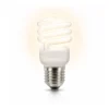 Spaarlamp met E27 fitting en spiraalvorm op een witte achtergrond.